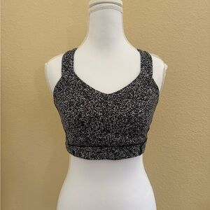 Lululemon Rack Pack Bra Size 8 Black & White